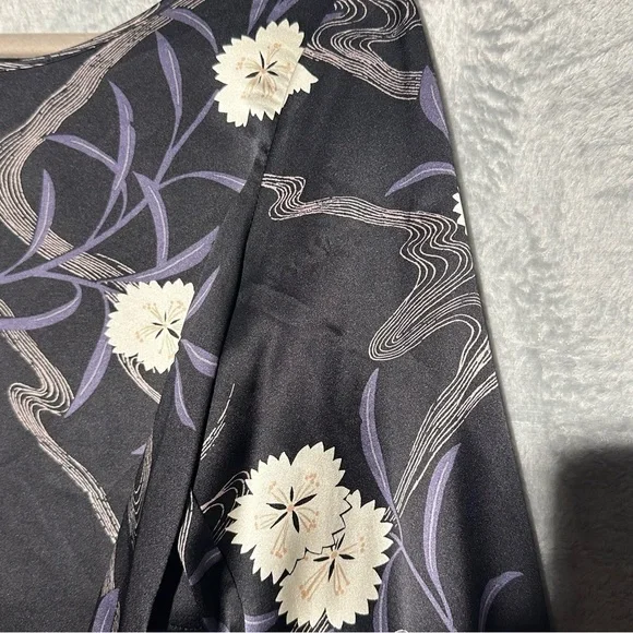 Club Monaco Briley Open-Back Black 100% Silk Floral Print Long Sleeve Blouse #44 - Picture 10 of 16